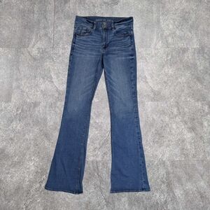 American Eagle Stretch  Flare Highrise Jeans Size 6 Long